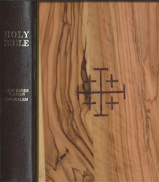 The Holy Land Bible : A special edition for visitors to the holy land – The Bible Society in Israel Laatste Kans