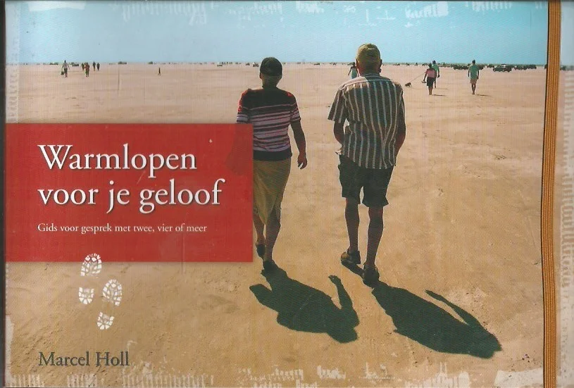 Meest Verkocht Warmlopen voor je geloof : gids voor gesprek met twee, vier of meer – Marcel Holl