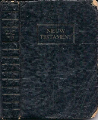 Het nieuwe Testament in 1939 : Nieuwe vertaling op last van het Nederlandsch Bijbelgenootschap door de daartoe benoemde commissie bewerkt. Superprijs
