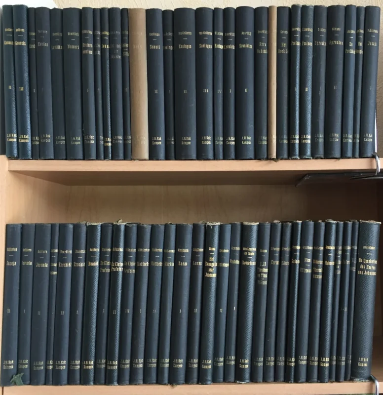 Korte verklaring der Heilige Schrift : opnieuw uit de grondtekst vertaald en verklaard – Complete 61 delige serie (zonder stofomslag) Gecertificeerd