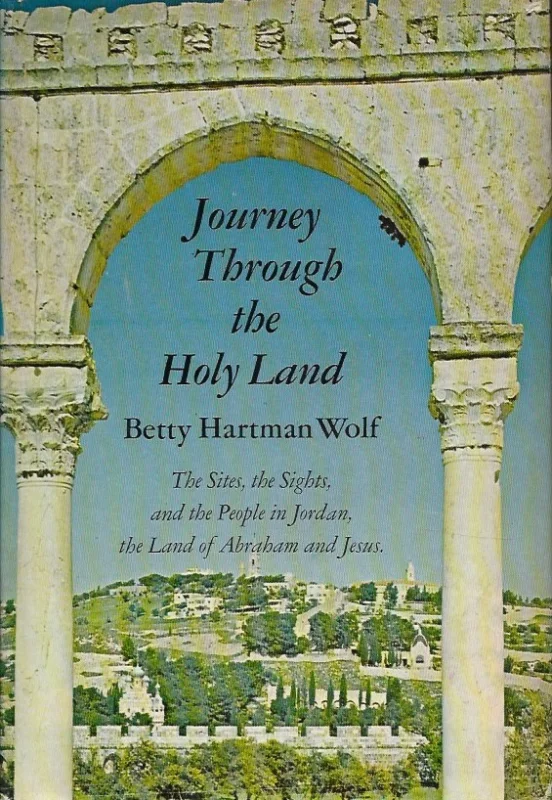 Journey through the Holy Land – Betty Hartman Wolf Hoge Kwaliteit