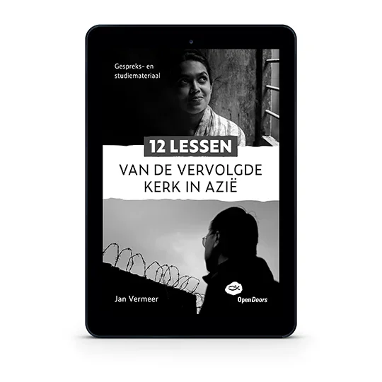 12 lessen van de vervolgde kerk in Azië Voordeelprijs