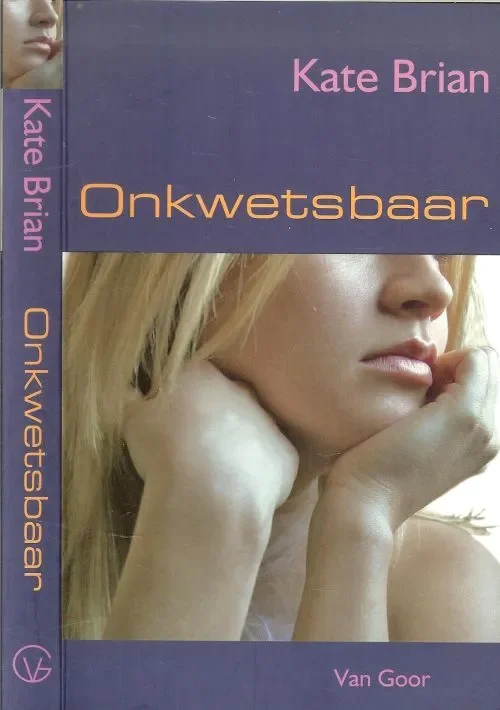 Weekendaanbieding Onkwetsbaar KateBrian Vertaald door Suzanne Braam omslagontwerp en vergeving binnenwerk Erwin van Wanrooy