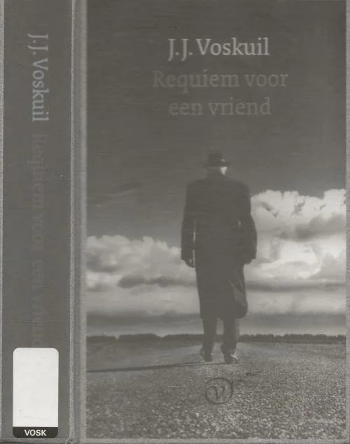 Requiem voor een VriendJ.J. (Johan Jacob – Han) Voskuil (1926–2008) publiceerde in 1963 de 1207 pagina’s tellende roman Bij nader inzien. Koop Vandaag