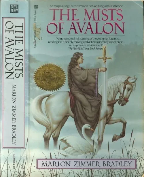 Lage Prijs The Mists of Avalon Bradley Marion Cover art by Braldt Bralds