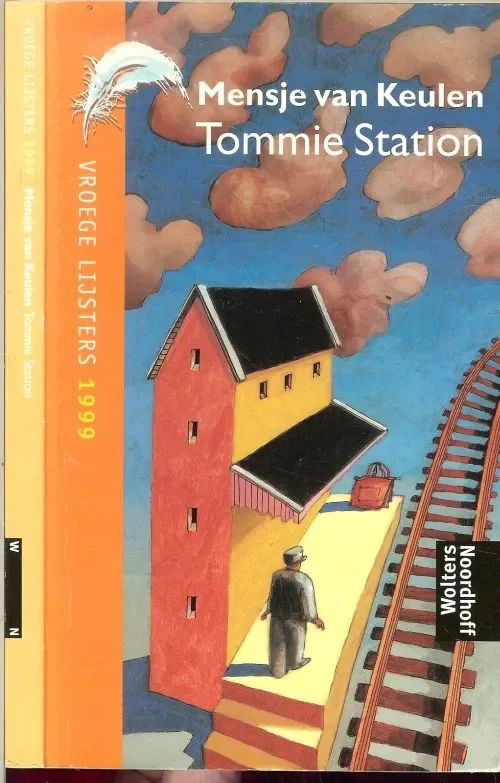 Tommie Station Op een dag vindt Eef op het perron een tas, en in die tas Zit een jongetje. Hij noemt het jongetje Tommie Station. Keulen van Mensje .. Illustraties Willem van Malsen en Sytse van der Zee…..Dit boek werd bekroond met een Zilveren Griffel. Bestel Nu
