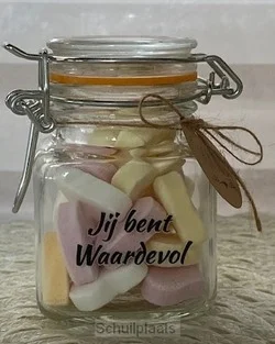 Must-Have SNOEPPOTJE HARTJES JIJ BENT WAARDEVOL