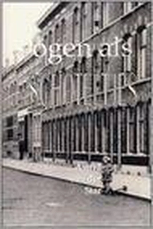 Ogen als schoteltjes Gereduceerde Prijs