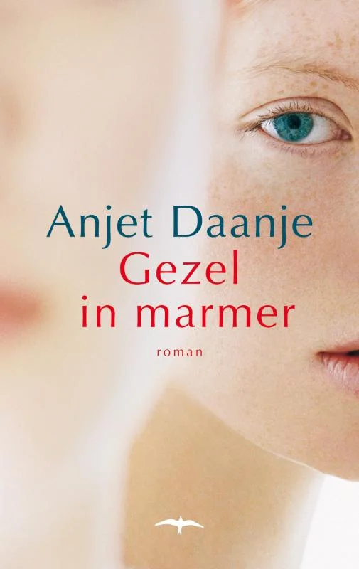 Gezel in marmer Tijdelijk Beschikbaar